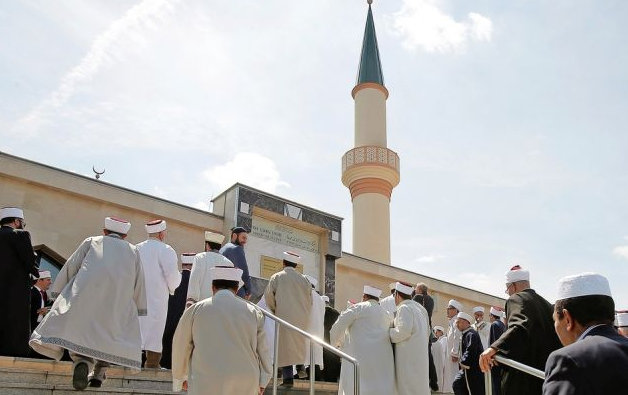 Muslimové – nenávidí křesťany, Židy, homosexuály,…