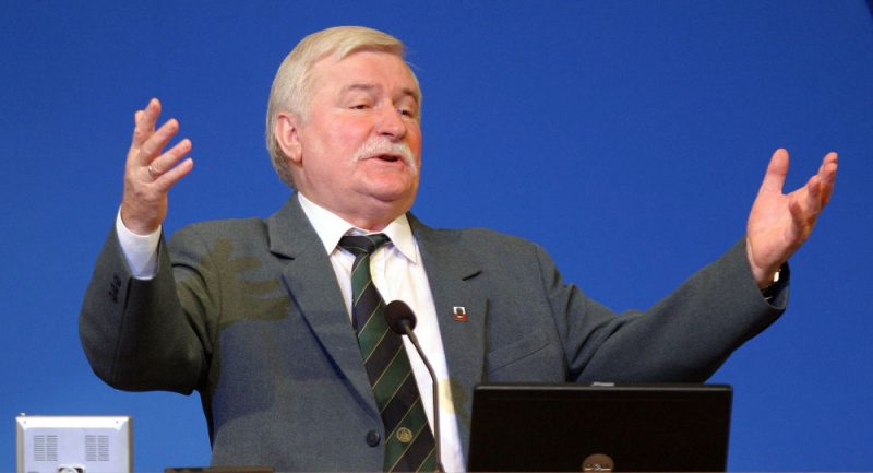 Bývalý polský prezident Walesa: „Varšava je blíže k&nbsp;Moskvě než k&nbsp;Washingtonu“ a&nbsp;zavázal se prolomit ledy s&nbsp;Ruskem