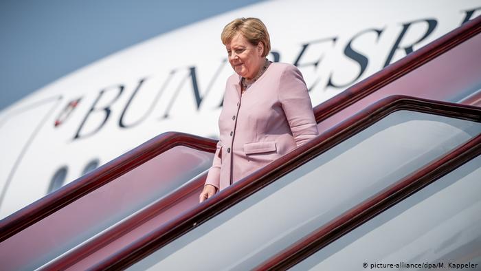 Angela Merkelová odletěla do Afriky. Zaměří se na migraci
