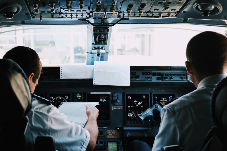 Je to čím dál horší: „Téměř každý den mi volají piloti se srdečními problémy.“