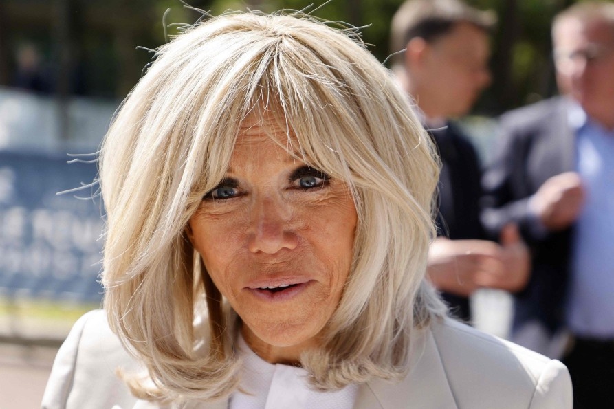 „Krásne dievča“ Brigitte Macron odhalilo samé seba v&nbsp;boji proti „ruskému agentovi“