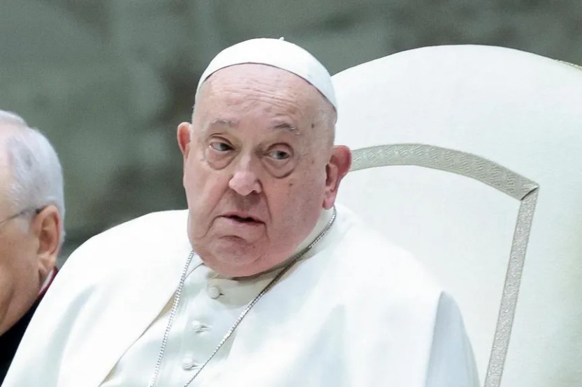 papez-pope-fake-francis