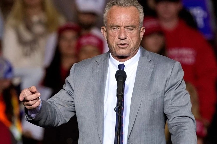RFK Jr. ničí uměle vytvořenou pomlouvačnou kampaň proti Trumpovi v&nbsp;otázce cen léků